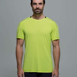 Lululemon Assert Tech Short Sleeve Size XXL